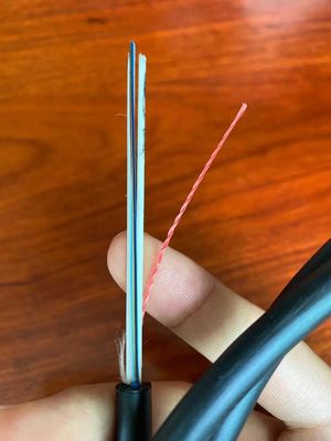 Кабель оптического волокна Adss ядра диэлектрика 12 прочности трубки FRP FTTH центральный